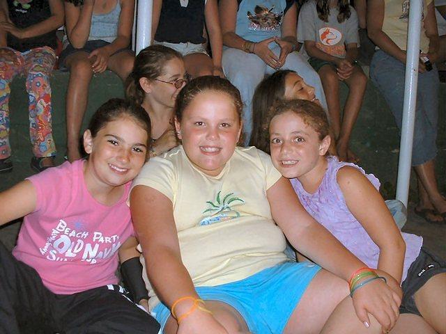 2003 NA-SHO-PA PICTURES 1577