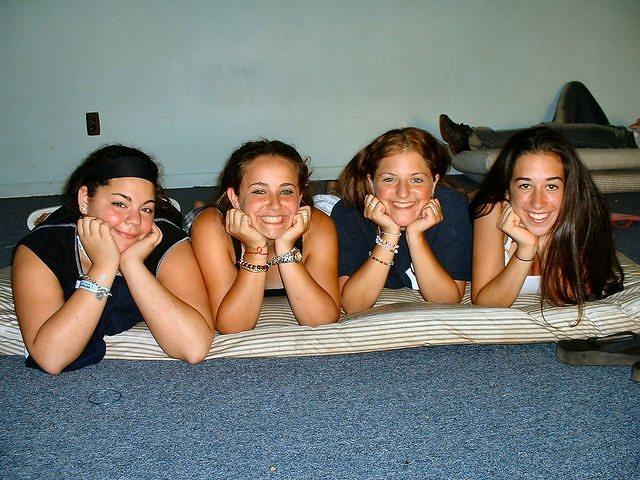 2003 NA-SHO-PA PICTURES 1776