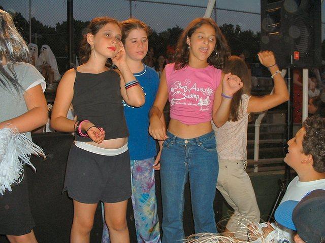 2003 NA-SHO-PA PICTURES 2087