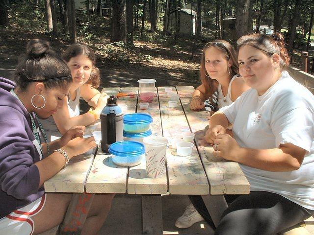 2003 NA-SHO-PA PICTURES 575