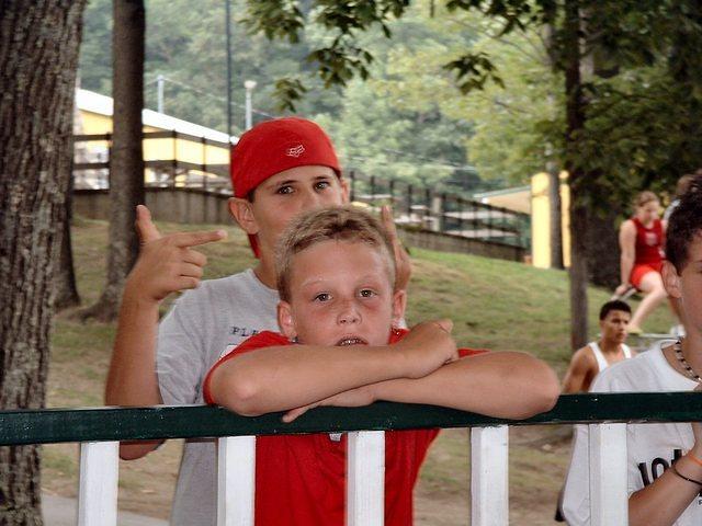 2003 NA-SHO-PA PICTURES 595