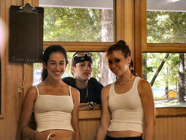 2003 NA-SHO-PA PICTURES 621