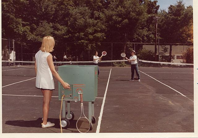 img025