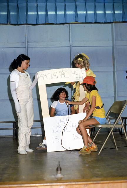 01 22298 1970s NSP Kroll a045