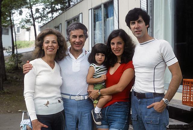 02 22298 1970s NSP Kroll b040