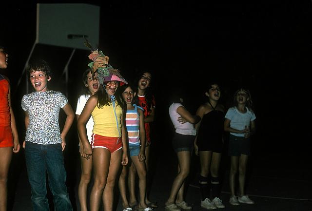 07 22298 1970s NSP Kroll b042