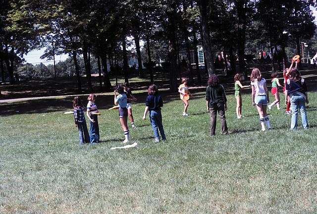 09 22298 1970s NSP Kroll d044