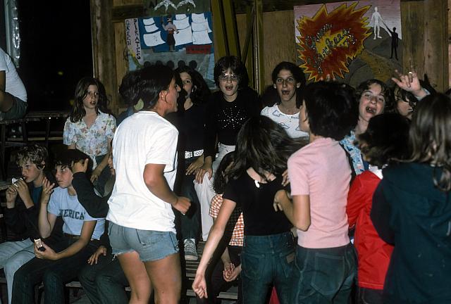 10 22298 1970s NSP Kroll e034