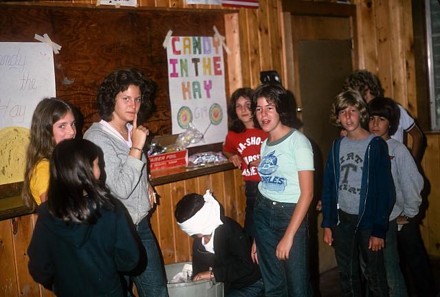12 22298 1970s NSP Kroll b021