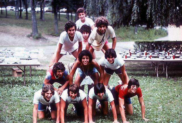 17 22298 1970s NSP Kroll b043
