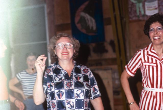 19 22298 1970s NSP Kroll c006