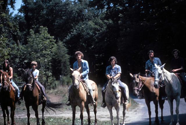 19 22298 1970s NSP Kroll c026
