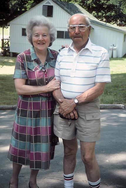 08 22298 1970s 02 Kroll Family e008