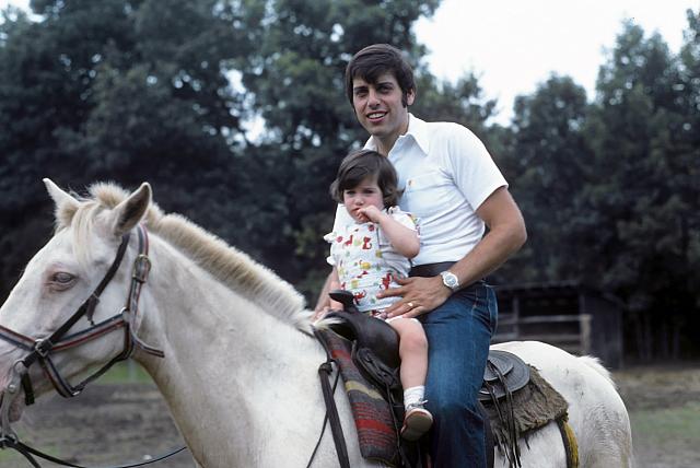 08 22298 1970s 02 Kroll Family e028