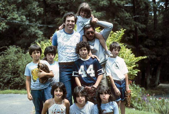 10 22298 1970s 02 Kroll Family c017