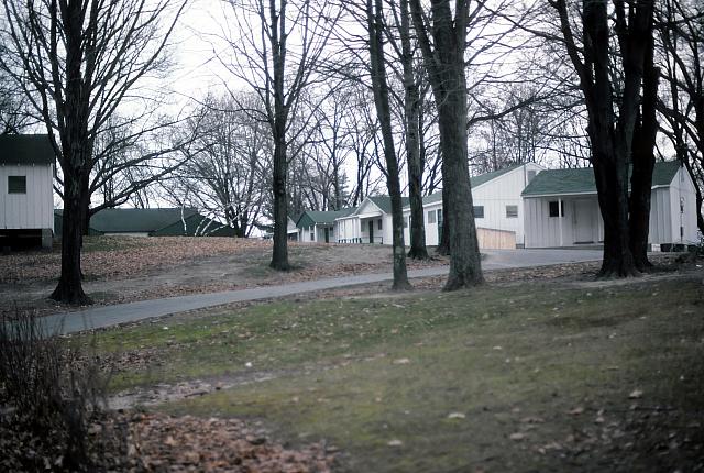12 22298 1970s Kroll Family d035