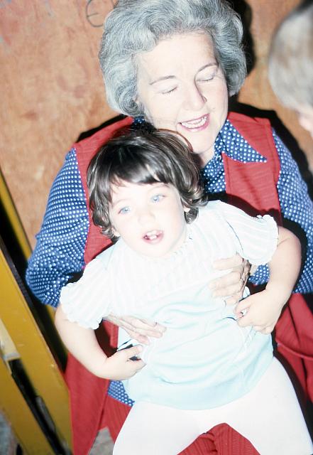 13 22298 1970s Kroll Family d040