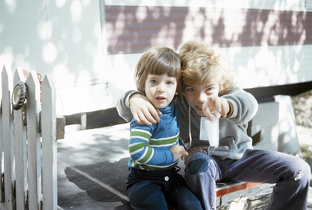 14 22298 1970s 02 Kroll Family e002