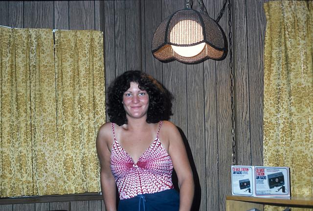 14 22298 1970s 02 Kroll Family e024