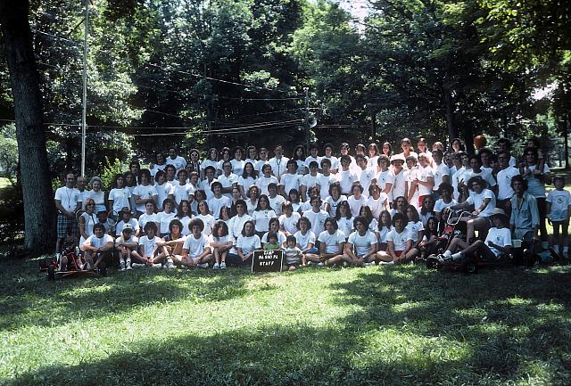 15 22298 1970s Kroll Family b015