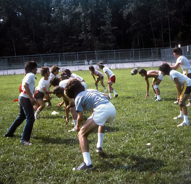 15 22298 1970s Kroll Family b045