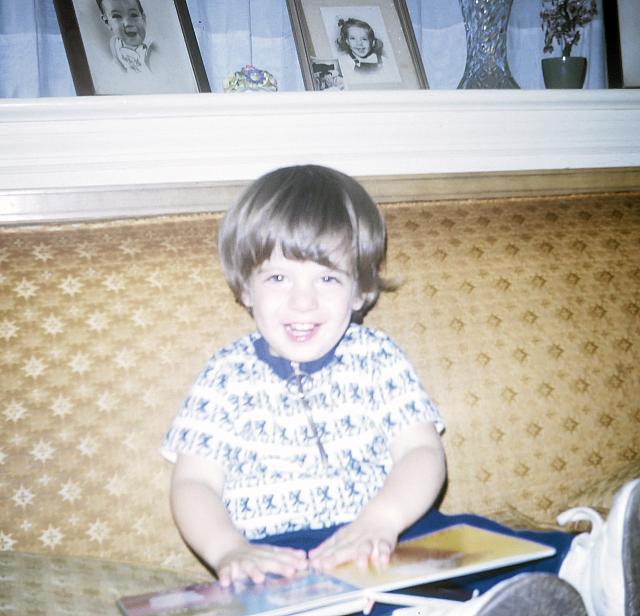 16 22298 1970s 02 Kroll Family c026