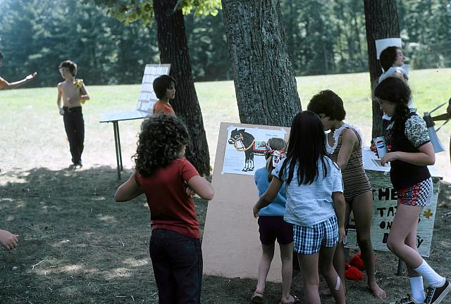 17 22298 1970s 02 Kroll Family a025