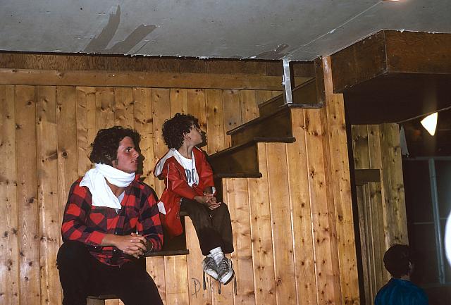 17 22298 1970s 02 Kroll Family a041