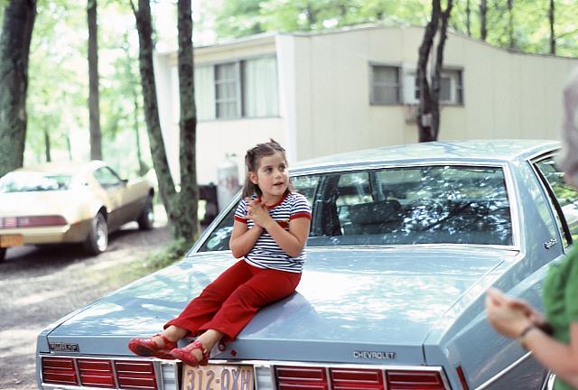 18 22298 1970s 02 Kroll Family e035
