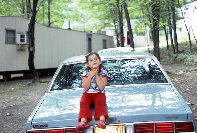 18 22298 1970s 02 Kroll Family e040