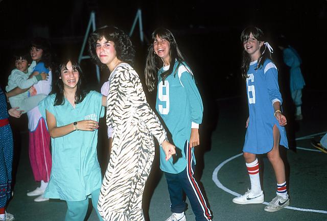 14 22298 1980s NSP Kroll b043