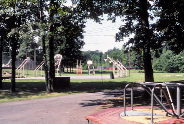 25 22298 1980s NSP Kroll e023