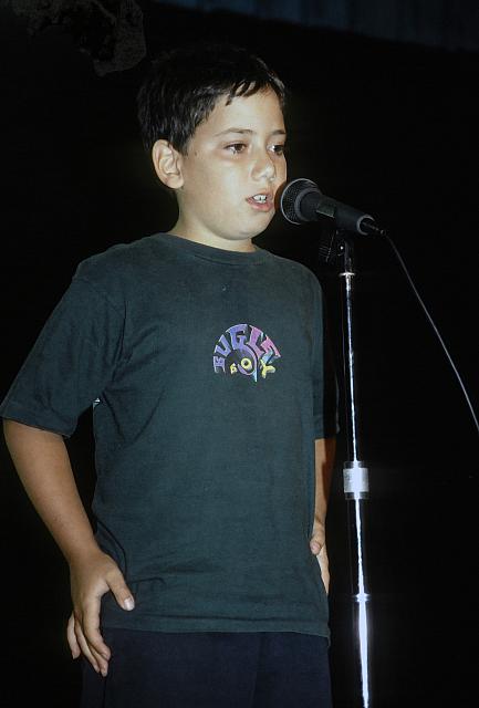 27 22298 1990s p020