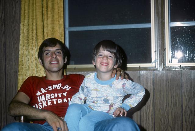 34 22298 Kroll Family Shots b012