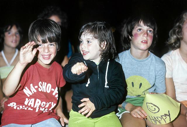 44 22298 Kroll Family Shots q030