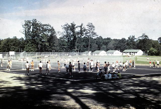 24 22298 1969 Pool Construction g004