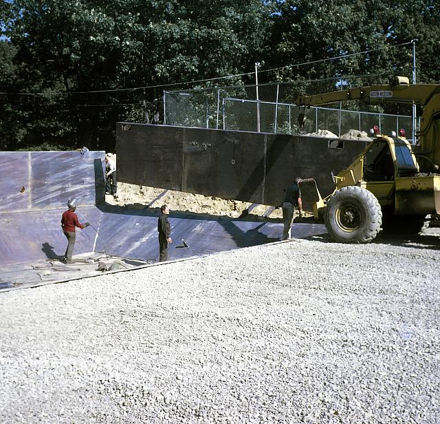 24 22298 1969 Pool Construction g023