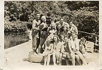 img079