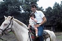 08 22298 1970s 02 Kroll Family e028