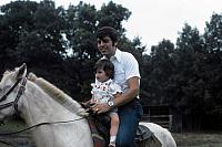 08 22298 1970s 02 Kroll Family e029
