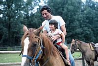 08 22298 1970s 02 Kroll Family e044