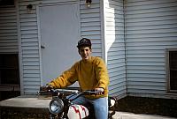 12 22298 1970s Kroll Family d016