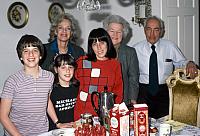 12 22298 1970s Kroll Family d028