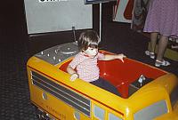 14 22298 1970s 02 Kroll Family e010