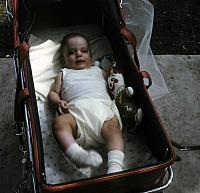 14 22298 1970s 02 Kroll Family e035