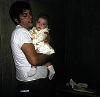14 22298 1970s 02 Kroll Family e044