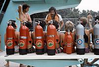 17 22298 1970s 02 Kroll Family a008