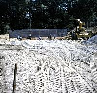24 22298 1969 Pool Construction g022