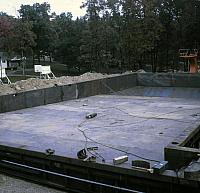 24 22298 1969 Pool Construction g030