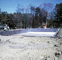 24 22298 1969 Pool Construction g036